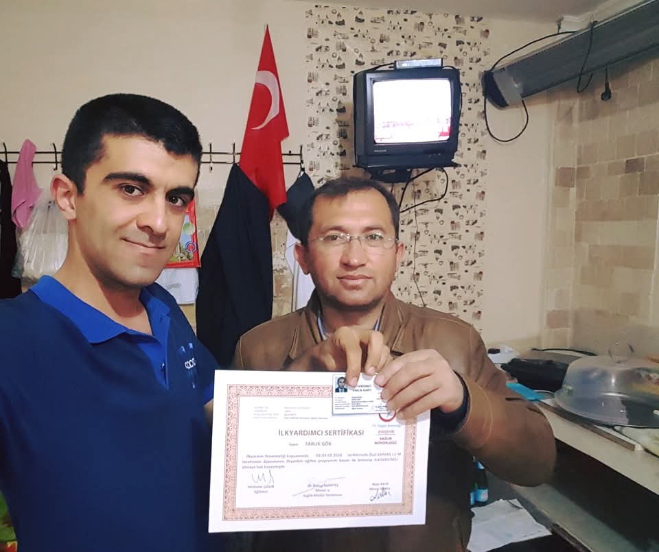 İlk yardım eğitimi sertifika teslimi